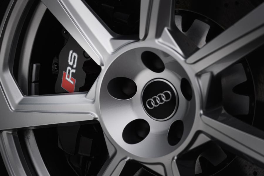Колеса Audi TT RS Coupe (8S) 2016 года  (UK) (фото 38 из 40)